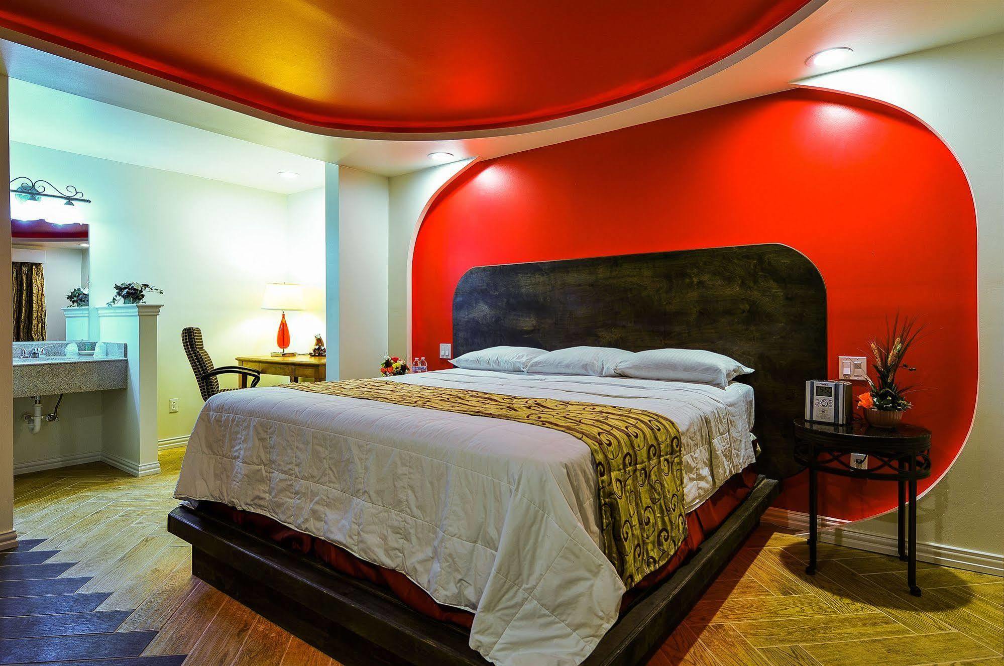 Romantic Inn & Suites دالاس المظهر الخارجي الصورة
